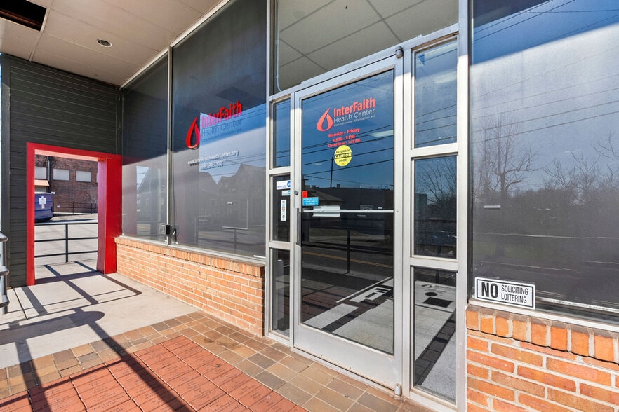 More Photos Of 315 Gill Ave, Knoxville Medical For Lease