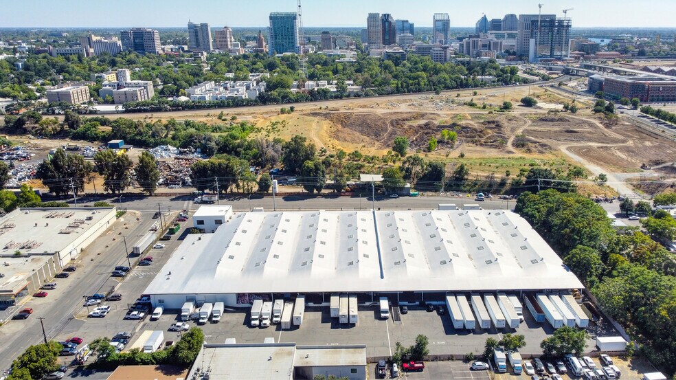 More Photos Of 901-915 N B St, Sacramento Warehouse For Lease