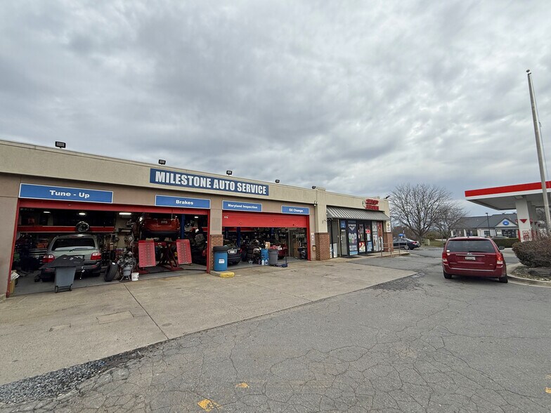 More Photos Of 21101 Frederick Rd, Germantown Service Station For Sale