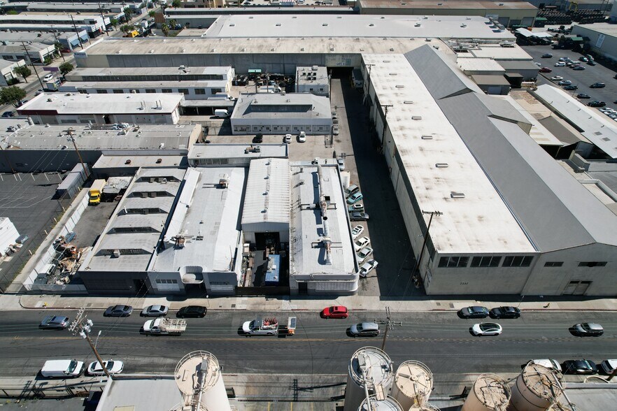 Primary Photo Of 2334-2344 E 38th St, Vernon Warehouse For Sale