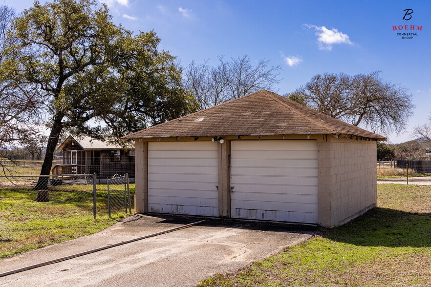 More Photos Of 601 Peterson Farm Rd, Kerrville Land For Sale