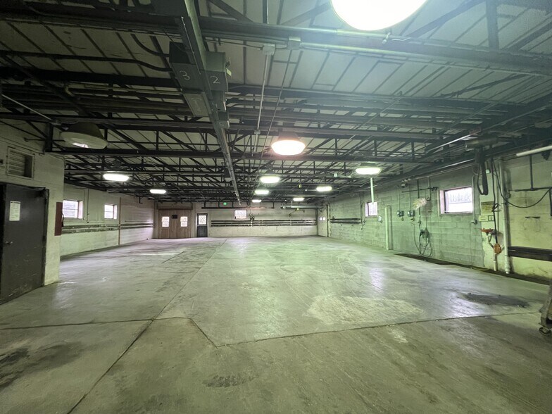 More Photos Of 1175 Bragg St, Honeoye Falls Warehouse For Sale