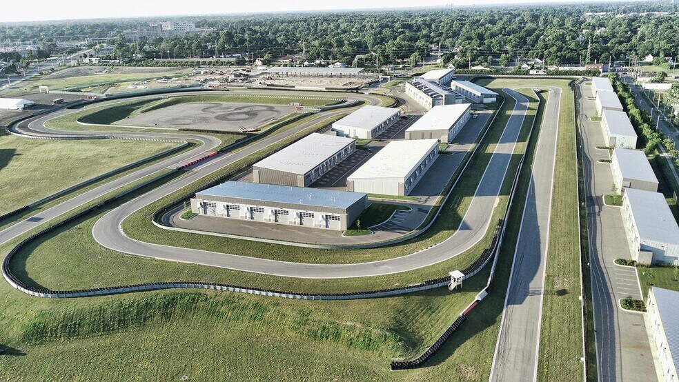 Primary Photo Of 37 Straightaway Dr, Pontiac Racetrack For Sale