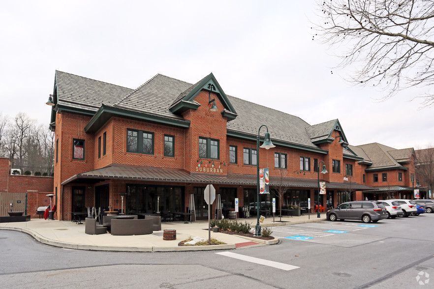 Primary Photo Of 540 Wellington Sq, Exton Freestanding For Lease