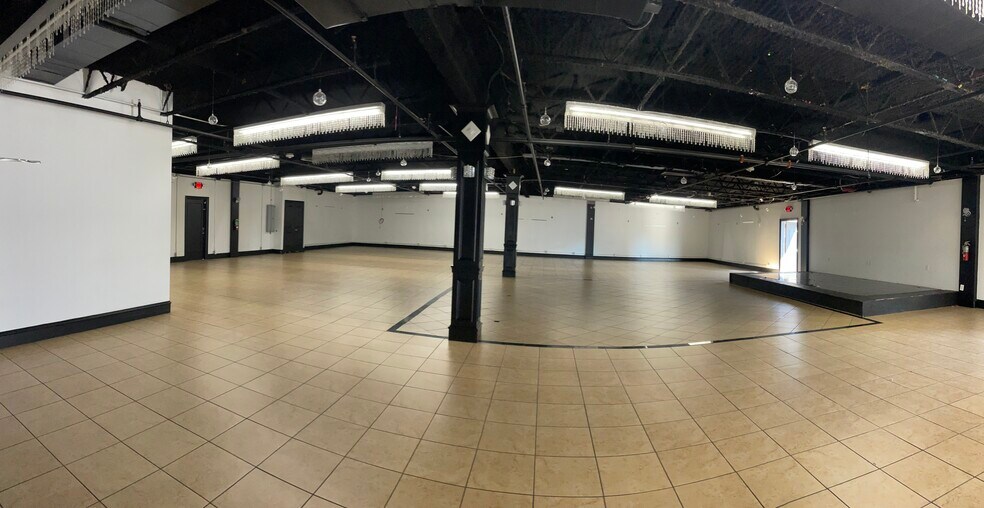 More Photos Of 23233 Aldine Westfield Rd, Spring Freestanding For Lease