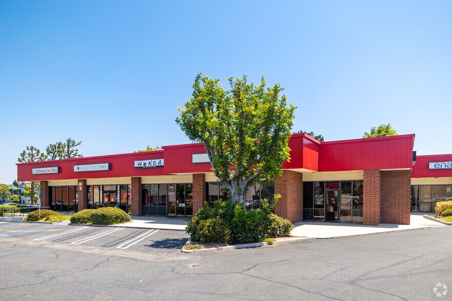 More Photos Of 3617-3633 Pacific Coast Hwy, Torrance Freestanding For Lease