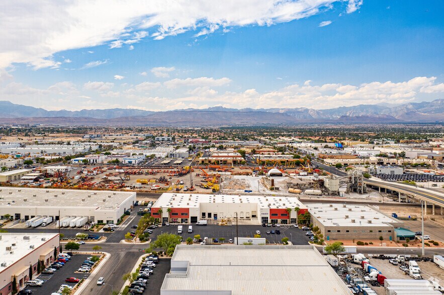 More Photos Of 5385 Wynn Rd, Las Vegas Distribution For Lease