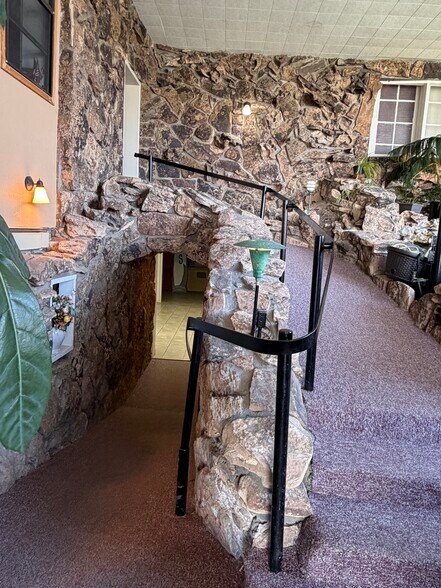 More Photos Of 800 Palmer St, Delta Flex For Sale