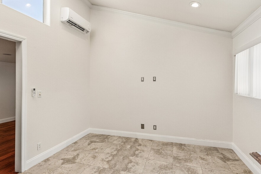 More Photos Of 76 Sunol St, San Jose Warehouse For Sale