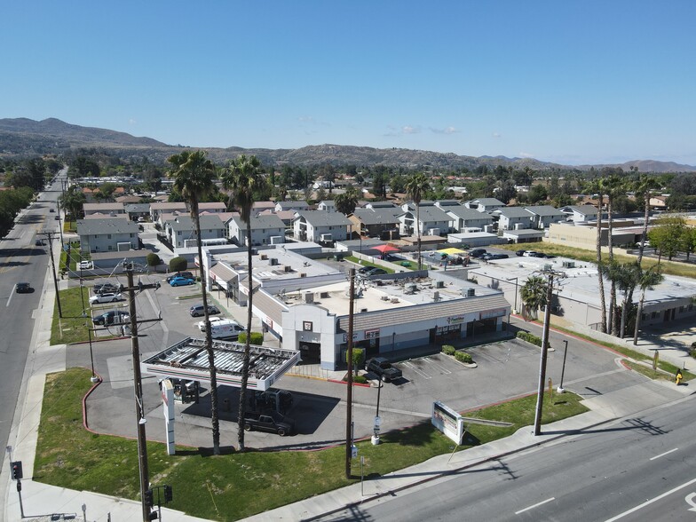 Primary Photo Of 41995 Florida Ave, Hemet Unknown For Lease