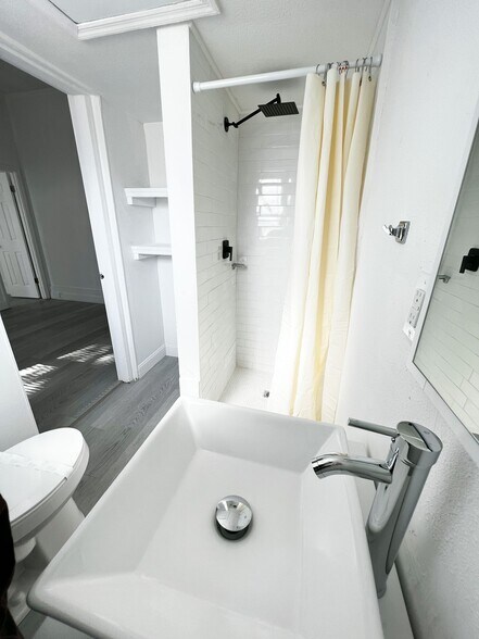 More Photos Of , Eustis Multifamily For Sale