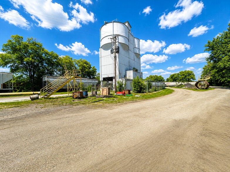 More Photos Of 530 W 86th St, Minneapolis Land For Sale