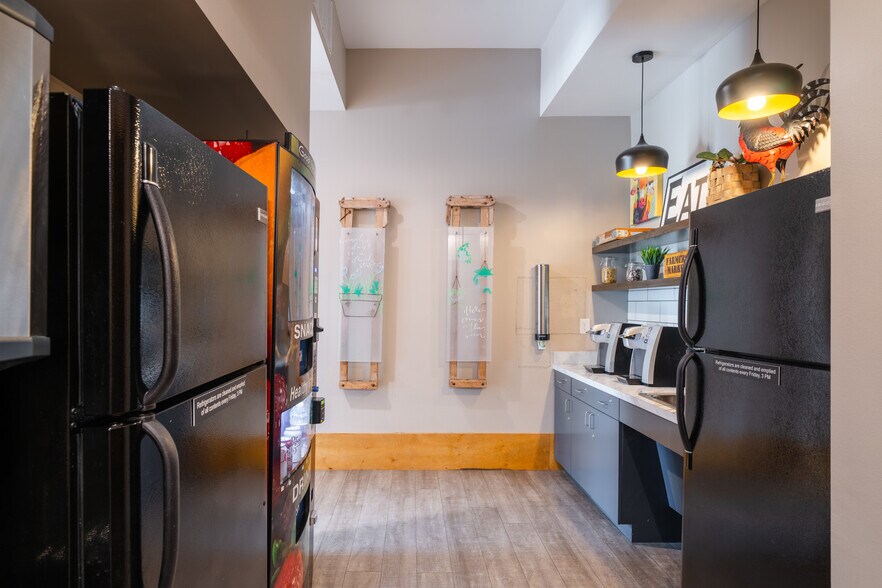 More Photos Of 6401 W Eldorado Pky, McKinney Coworking Space