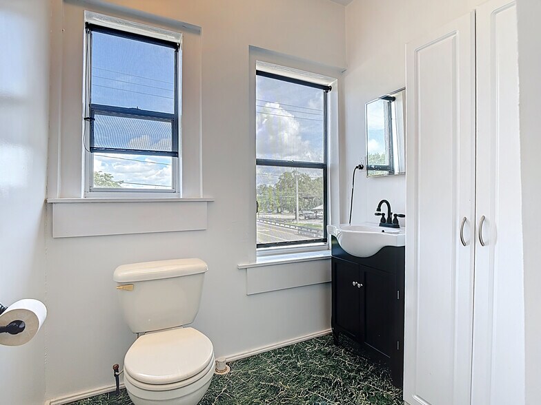 More Photos Of 390 N Bridge St, LaBelle Storefront Retail Office For Sale