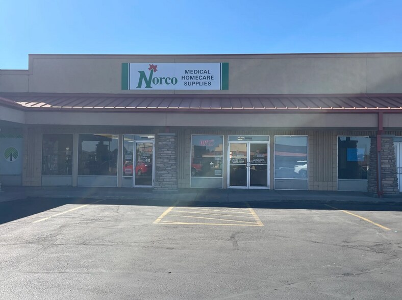 More Photos Of 1350 Parkway Dr, Blackfoot Bank For Lease
