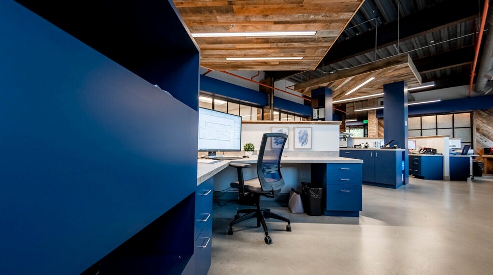 More Photos Of 3011 Sutton Gate Dr E, Suwanee Office For Lease