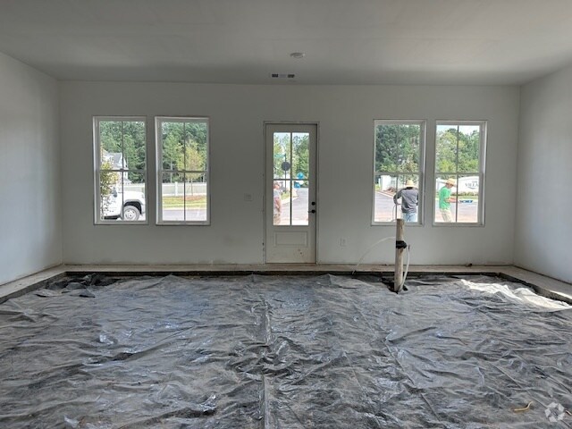 More Photos Of 170 River Green Ave, Canton General Retail For Lease