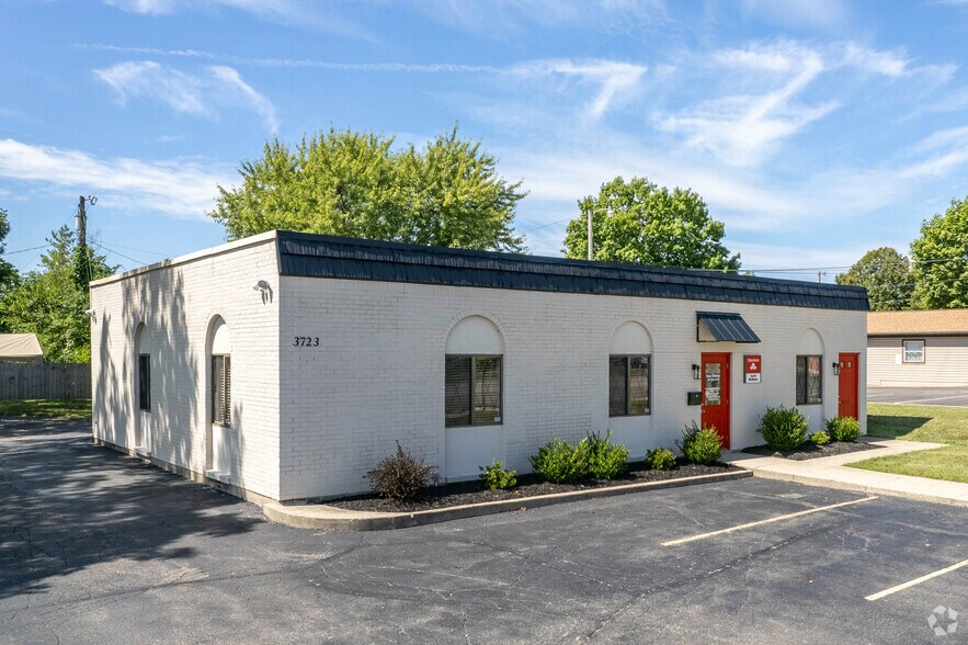 Primary Photo Of 3723 Wilmington Pike, Kettering Office For Sale