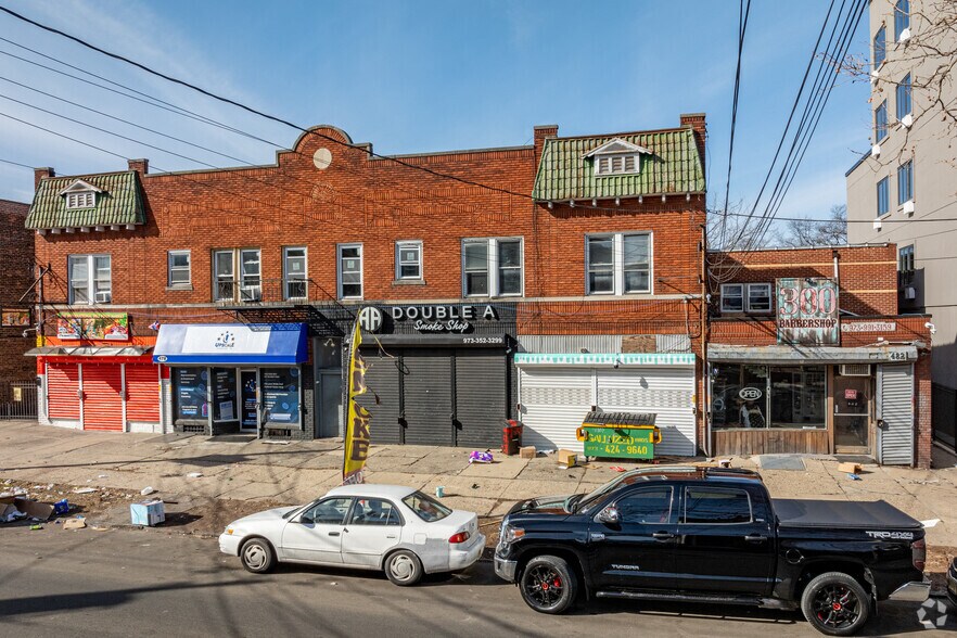 More Photos Of 480 Roseville Ave, Newark Apartments For Sale