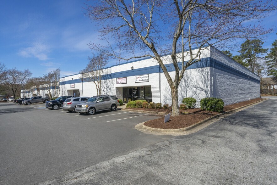 More Photos Of 4041 Kingston Ct SE, Marietta Distribution For Lease