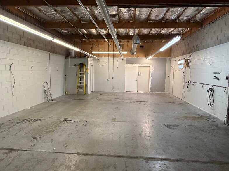 More Photos Of 10121 Imperial Ave, Cupertino Service For Lease