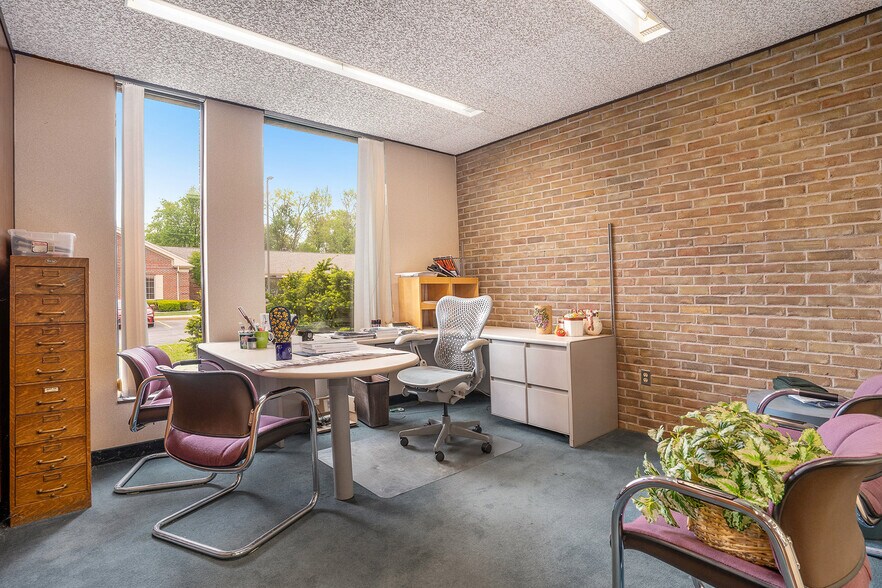 More Photos Of 392 136th Ave, Holland General Retail For Sale