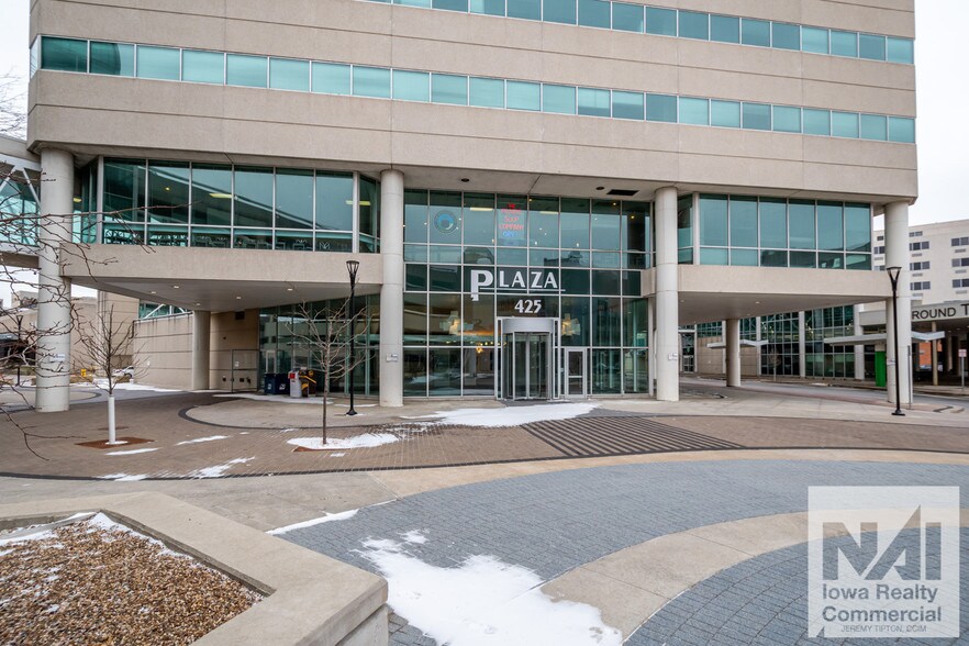 More Photos Of 425 2nd St SE, Cedar Rapids Office For Sale