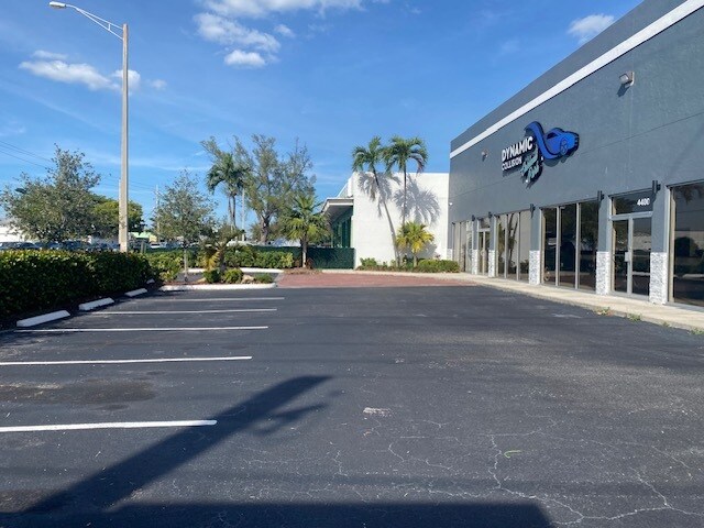 Primary Photo Of 4400 N Dixie Hwy, Fort Lauderdale Flex For Sale