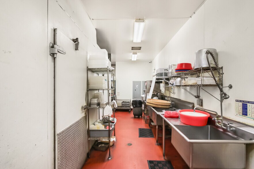 More Photos Of 1560 Butte House Rd, Yuba City Restaurant For Sale