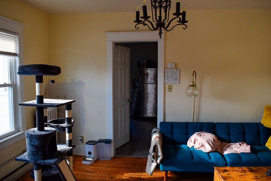 More Photos Of 327 Main St, Binghamton Apartments For Sale