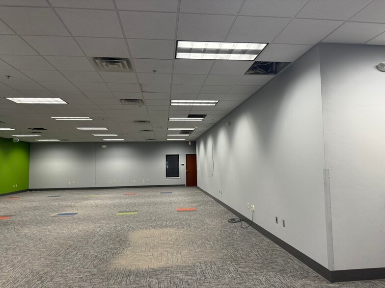 More Photos Of 110-301 N Adams St, Green Bay Office Residential For Sale