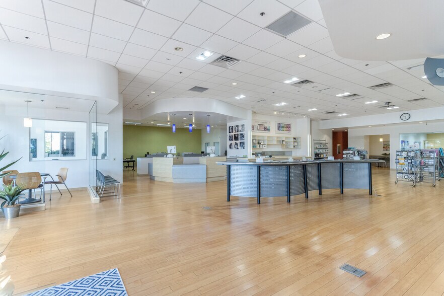 More Photos Of 2991-2995 E White Star Ave, Anaheim Warehouse For Sale