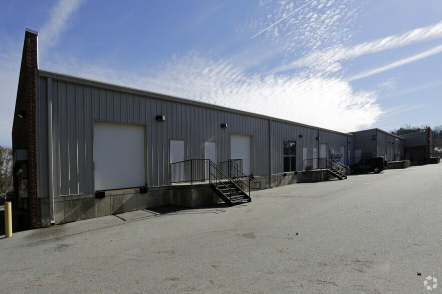 More Photos Of 1829 Capital Blvd, Raleigh General Retail For Lease
