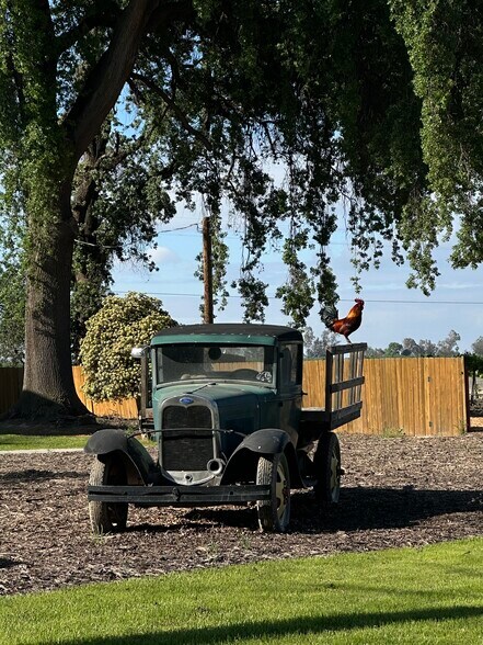 More Photos Of 18896 Grangeville Blvd, Lemoore Specialty For Sale