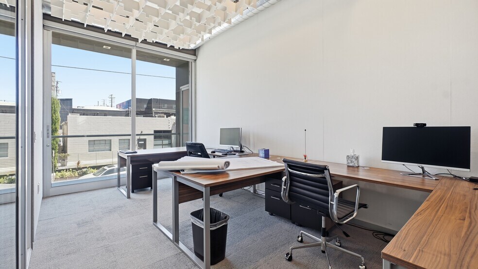 More Photos Of 123-127 Lomita St, El Segundo Loft Creative Space For Lease