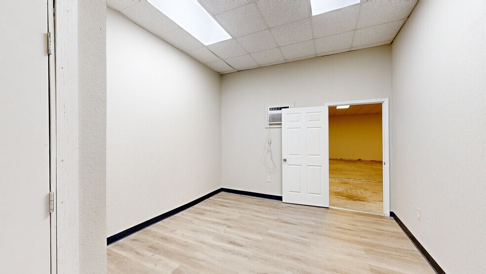 More Photos Of 7330 Rampart St, Houston Unknown For Lease