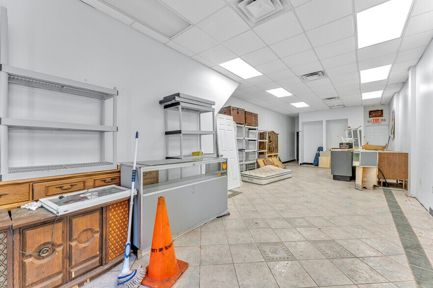 More Photos Of 3807 Pacific Ave, Wildwood Office Residential For Sale