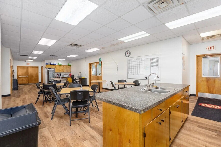 More Photos Of 4599 US Highway 84 W, Timpson Specialty For Sale