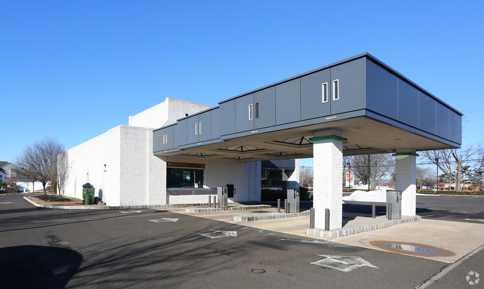 More Photos Of 3805 Neshaminy Blvd, Bensalem Bank For Sale