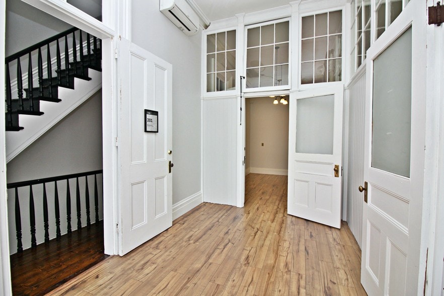 More Photos Of 1008 Main St, Peekskill Office For Sale