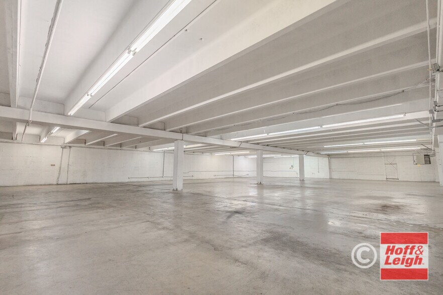 More Photos Of 6121 N Academy Blvd, Colorado Springs General Retail For Sale