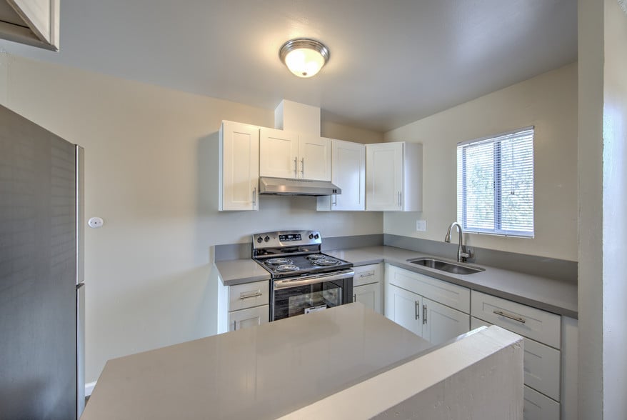 More Photos Of 102-116 Avian Dr, Vallejo Apartments For Sale