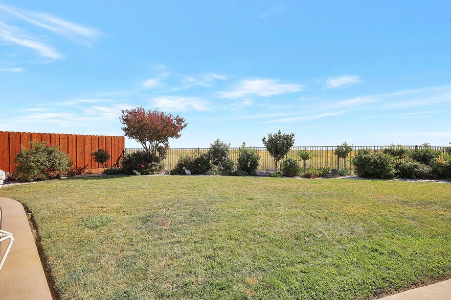 More Photos Of 18598 CA-113 Hwy, Knights Landing Specialty For Sale