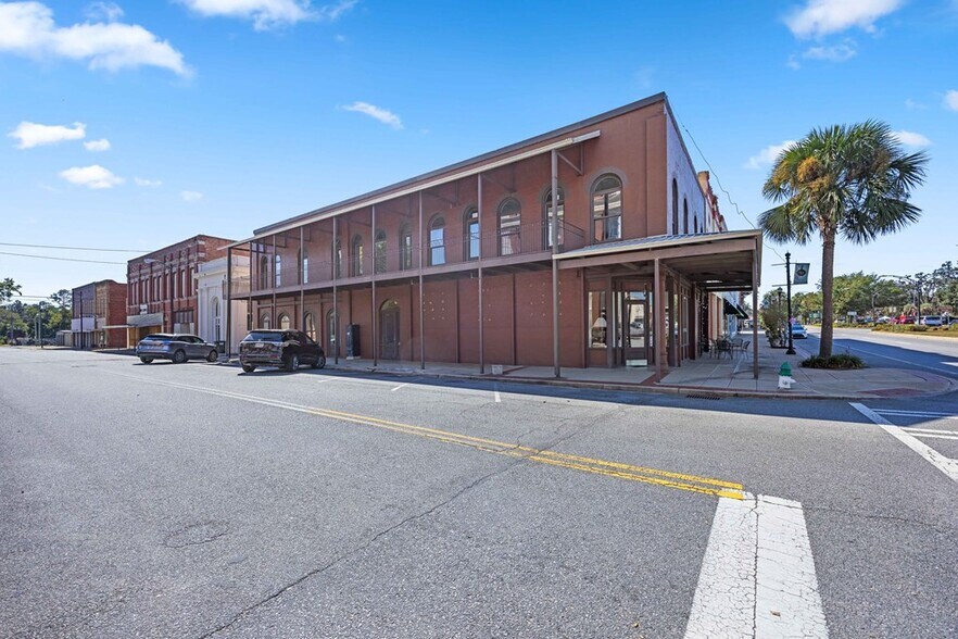 More Photos Of 219 E Screven St, Quitman Storefront Retail Office For Sale