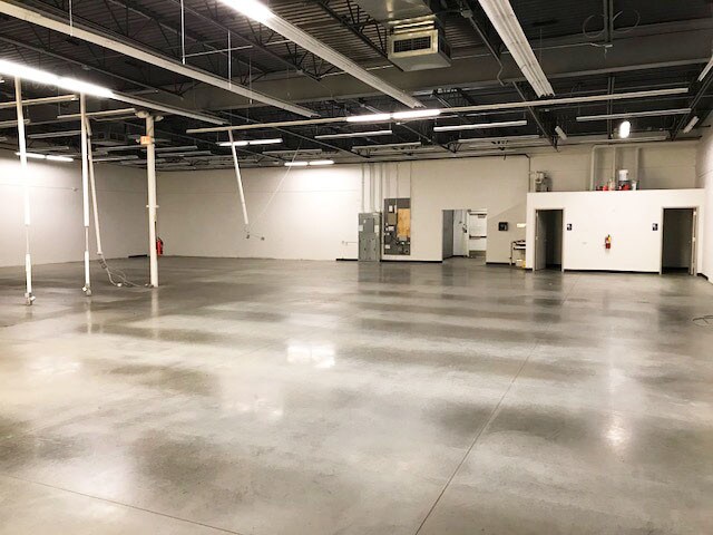 More Photos Of 501 Joseph Dr, Harrodsburg Freestanding For Lease