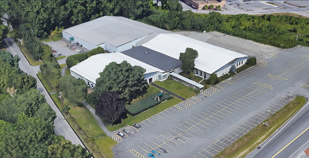 More Photos Of 216 W Boylston St, West Boylston Warehouse For Lease