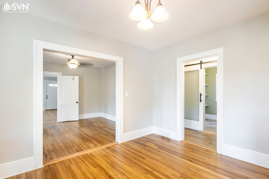 More Photos Of 2761 Lexington Rd, Richmond Office For Lease