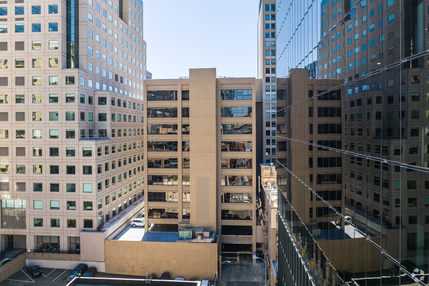 More Photos Of 55 Hawthorne St, San Francisco Office For Lease