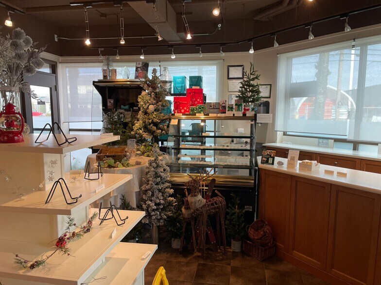 More Photos Of 31060 Peardonville Rd, Abbotsford Warehouse For Sale