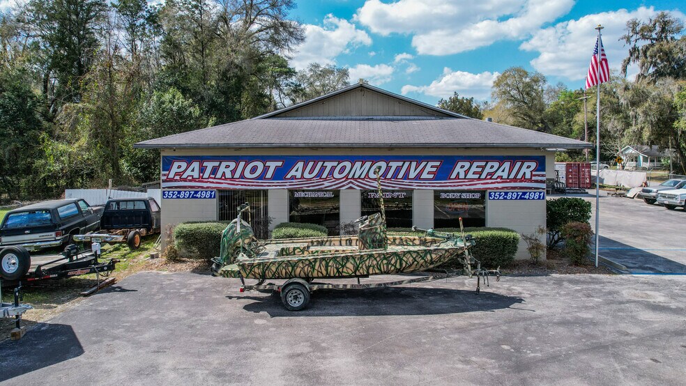 More Photos Of 982 E Hartshorn Ln, Holder Auto Repair For Sale